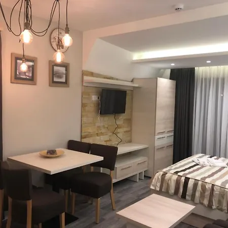 Milmari Apartment
