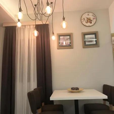 Apartment Milmari *